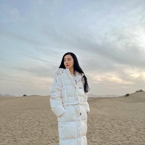 最新潮流羽绒服盘点，时尚保暖的搜款精选